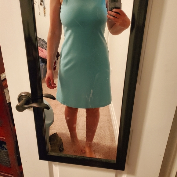 Turquoise fitted dress - Picture 6 of 8